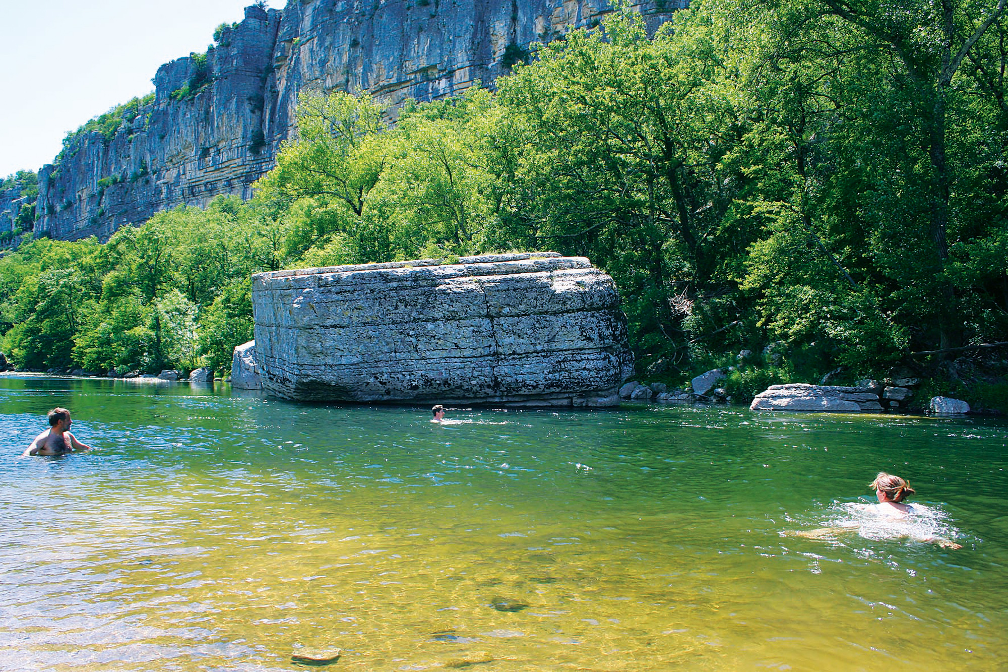 Schwimmen in den Wildwasserflüssen Ardèche, Beaume und Chassezac